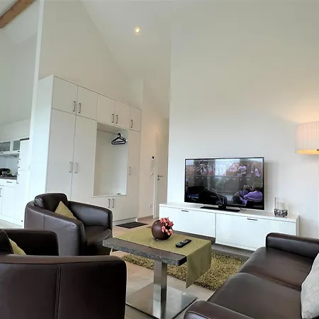 Penthouse Sundowner, Am Alten Deich 14